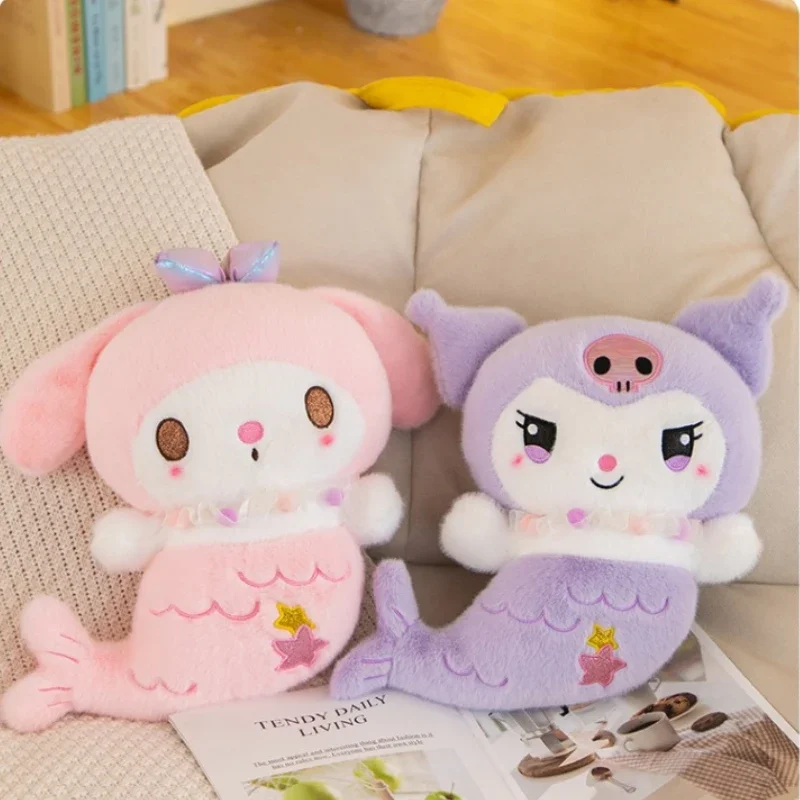 Jouets en peluche Sanurgente Mermaid pour enfants, coussin Kawaii Melody, peluche Kuromi, poupées décoratives pour chambre de fille, cadeaux d'oreiller mignons