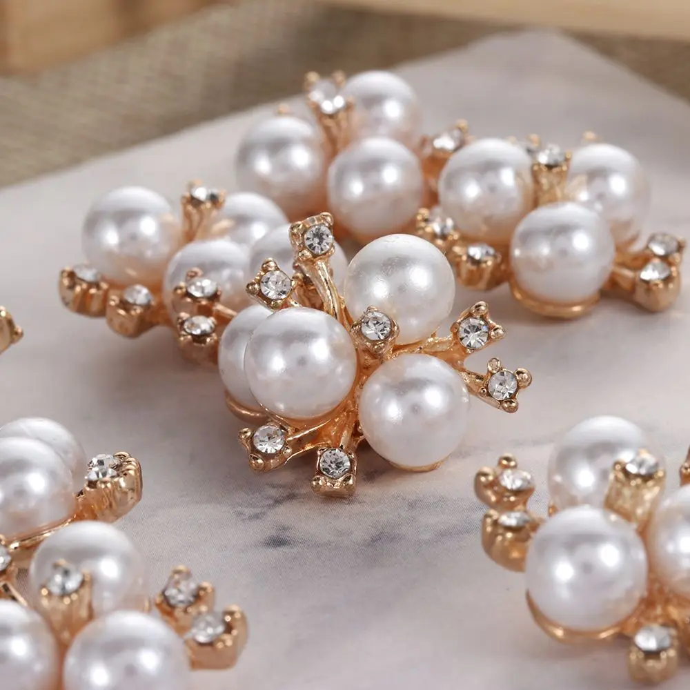 10Pcs/pack High Quality Ivory Pearls Rhinestones Buttons Flower Shaped Garment Decorative DIY Crafts Bow Accessories