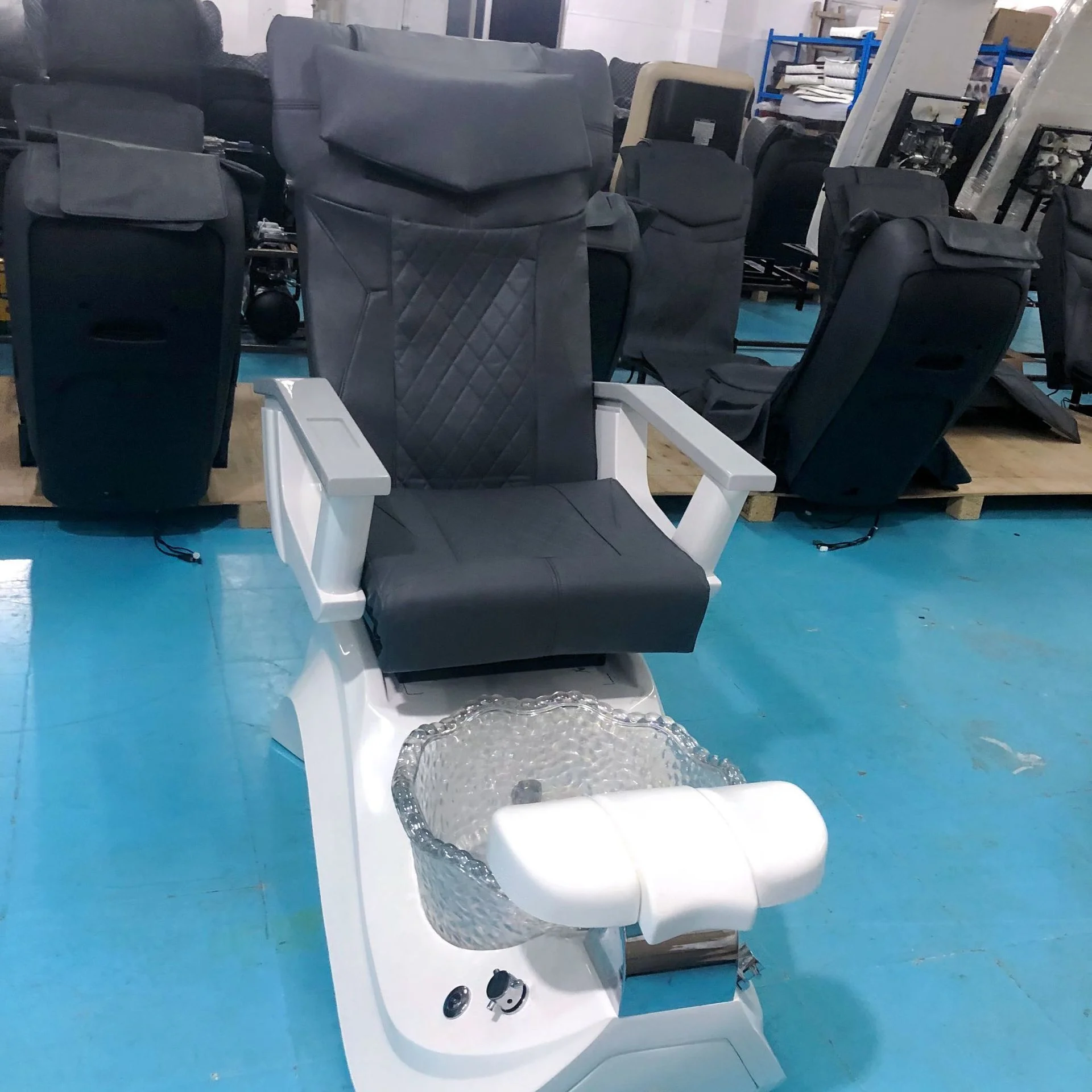 Sofa  Reclining Massage Electric Multi-functional Foot Massage Chair Spa Foot Wash Chair Fiberglass Material