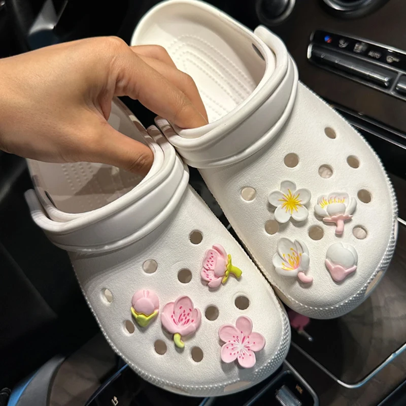 Romantische Kirschblüte Loch Schuh Charme DIY Schuhe Schnalle Dekoration Charms für Clogs Kinder Jungen Frauen Mädchen Geschenke