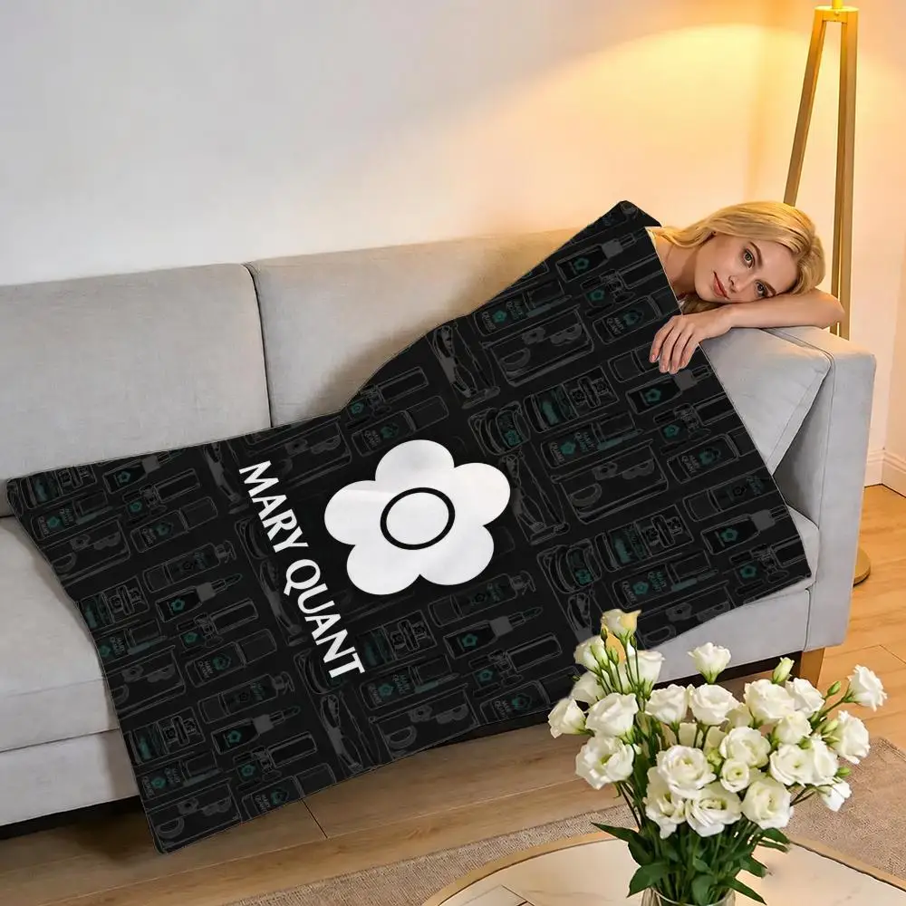Designer Mary Quant Throw Plush Flannel Throw Blanket | Pet Cover for Dog Cat, Sofa Bed Travel Picnic Home Textile Decor