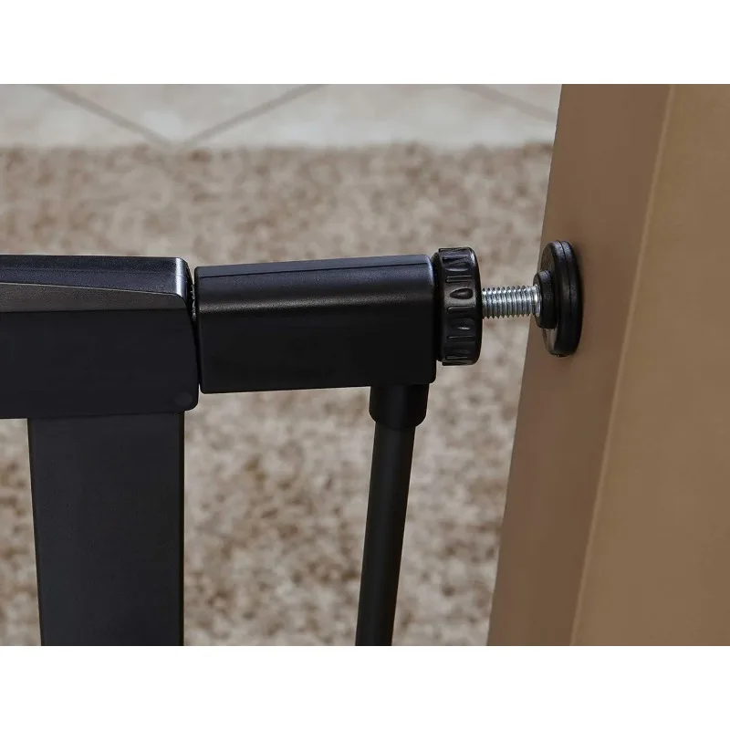 Portão de aço para animais de estimação de 39 polegadas de altura, portão para cães montado à pressão mede 29 - 38 polegadas de largura e inclui dois 3 polegadas de largura