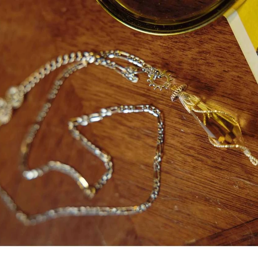 اكسسوارات أنيمي كلاين سيترين البندول قلادة الرب الغامض مستوحاة رواية مجوهرات هدية عيد ميلاد لمحبي