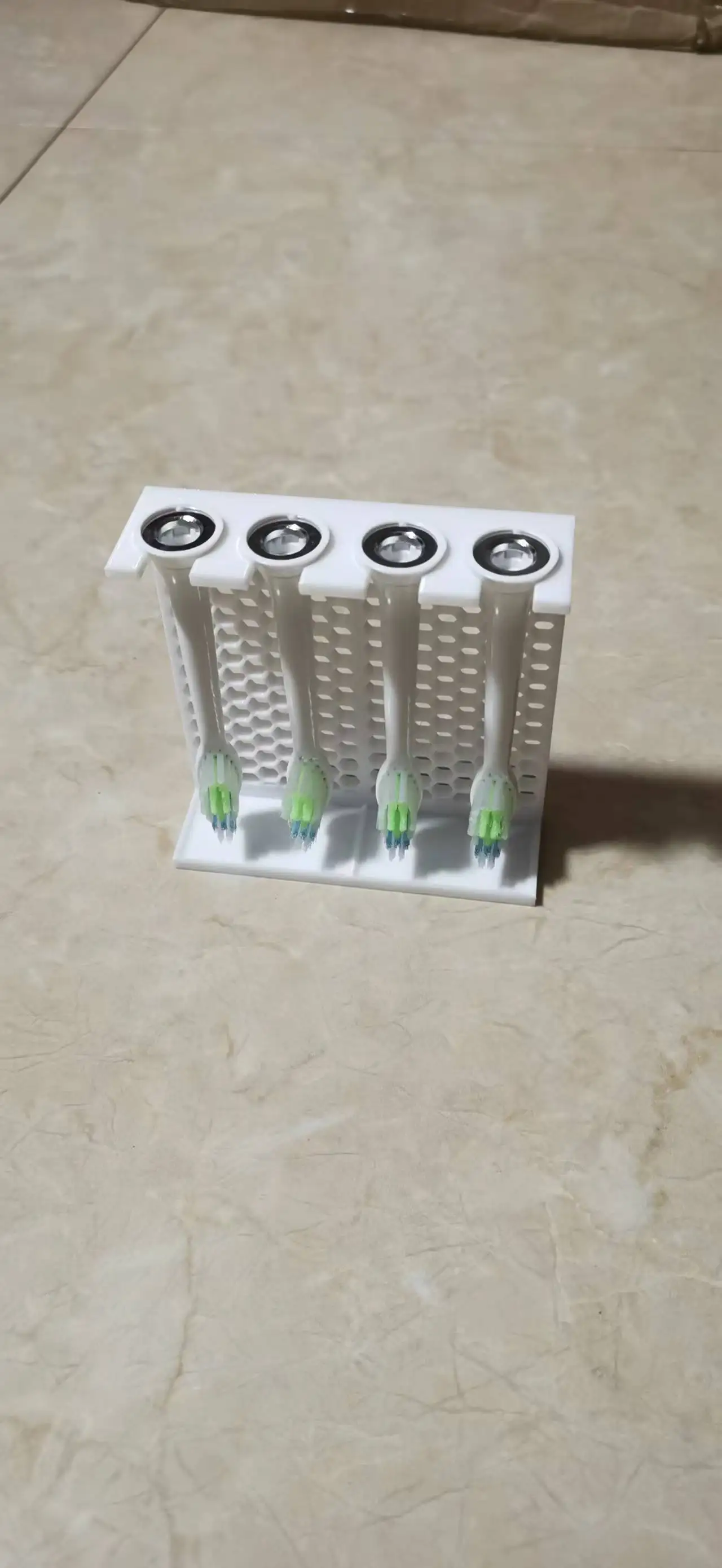 Compatible with Oral-B Toothbrush Head Replacement Stand, Integrated 4-Head Holder Storage to Keep Your Countertop Tidy.
