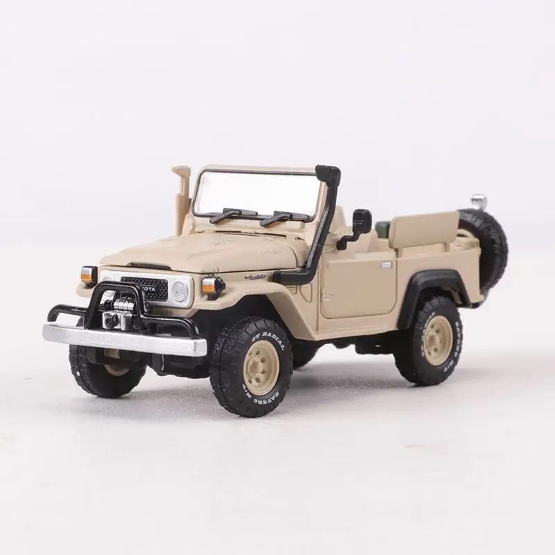 RM1/64 Land Cruiser J40/LC40 alloy car model decoration