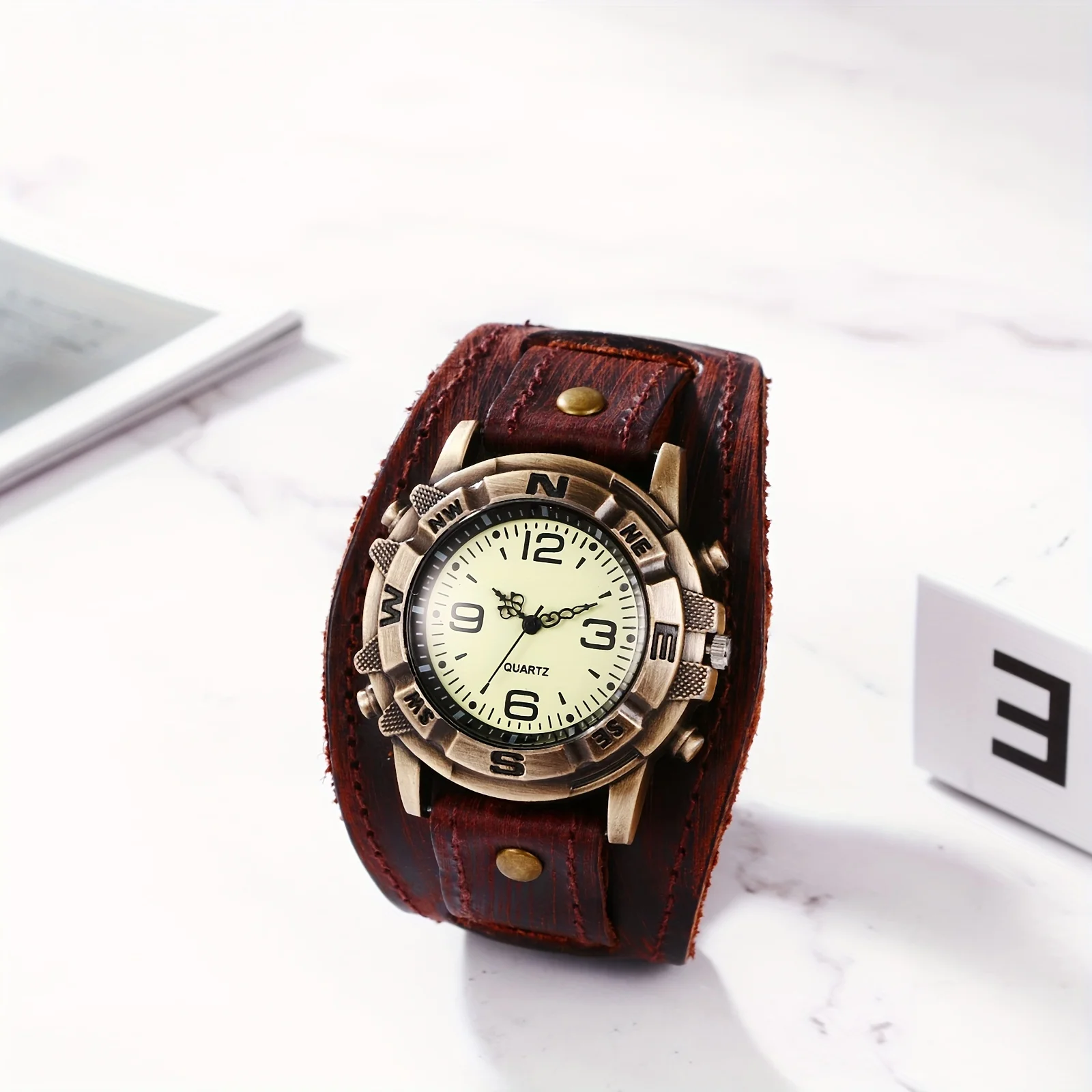 【 Halloween 】 1pcs Simulated Quartz Steampunk Halloween Genuine Leather Watch for Men, Dark Brown