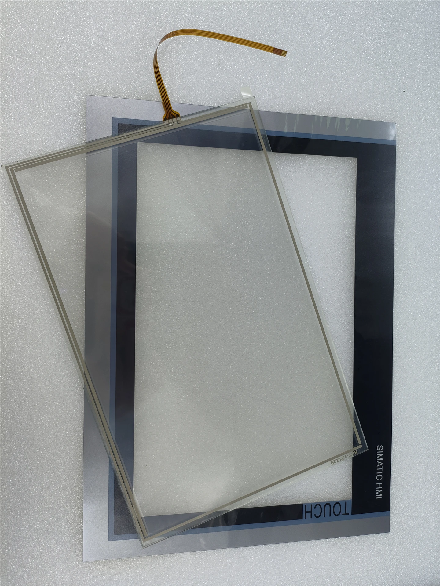 

IPC477D 6AV7240-4BB04-2CA0 Защитная пленка и тачпад