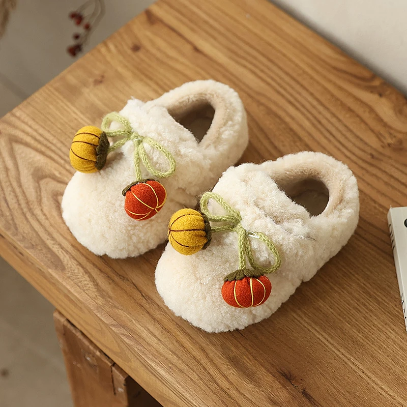 

Girls Flat Shoes Suede Fashion Sweet Kids Warm Shoes Comfortable Non-slip 2025 Winter New Baby Princess Shoes Soft Sole Cute