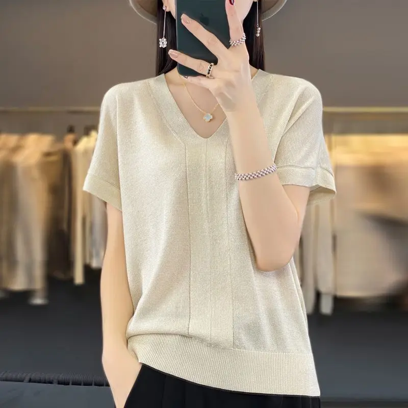 

New Summer Women's Solid Colors V-Neck Short Sleeve Loose Thin Bright Silk Temperament Pullovers Fashion Elegant All-match Tops