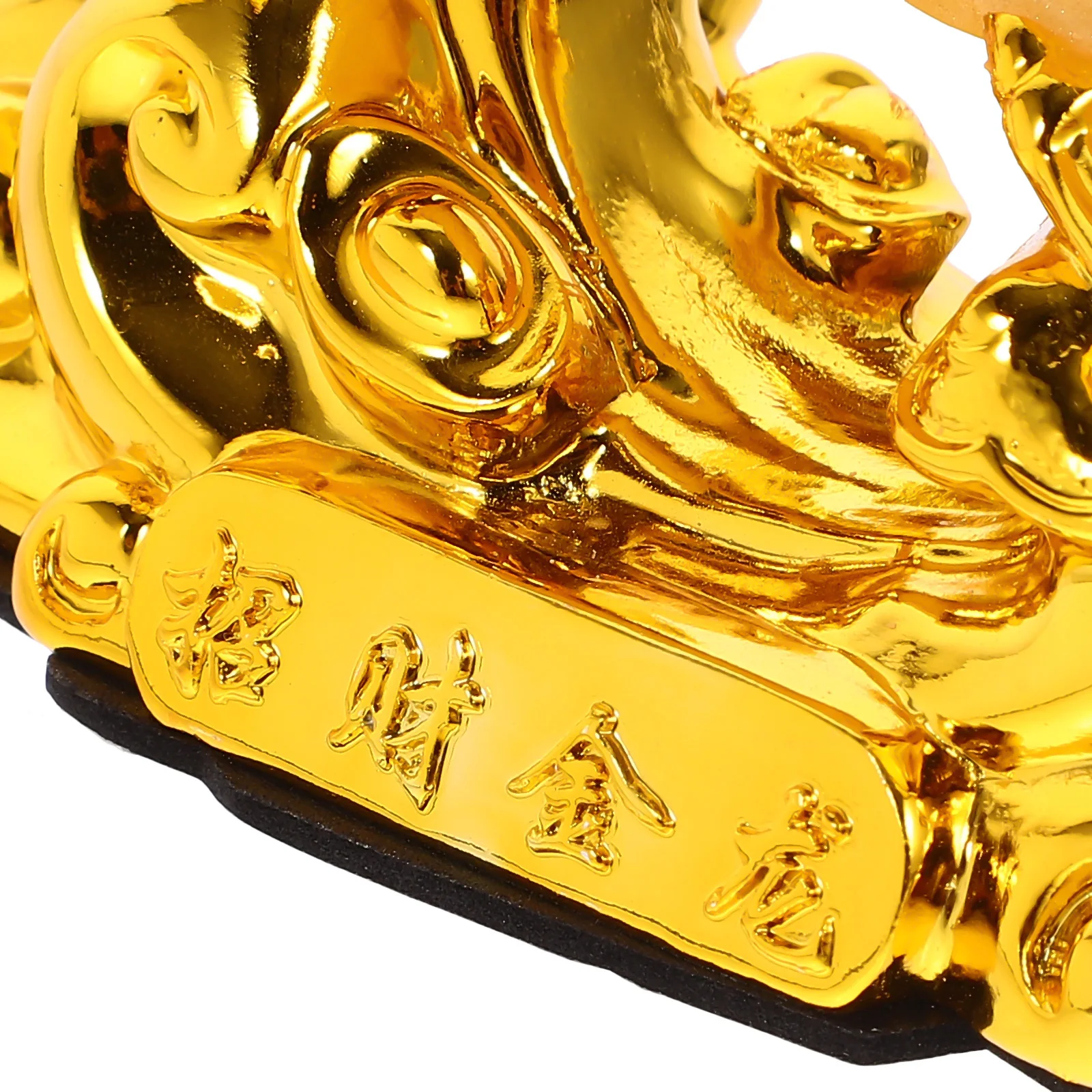 

Ornament Decorative Fish Statue Decorate Golden Figurine Fake Office