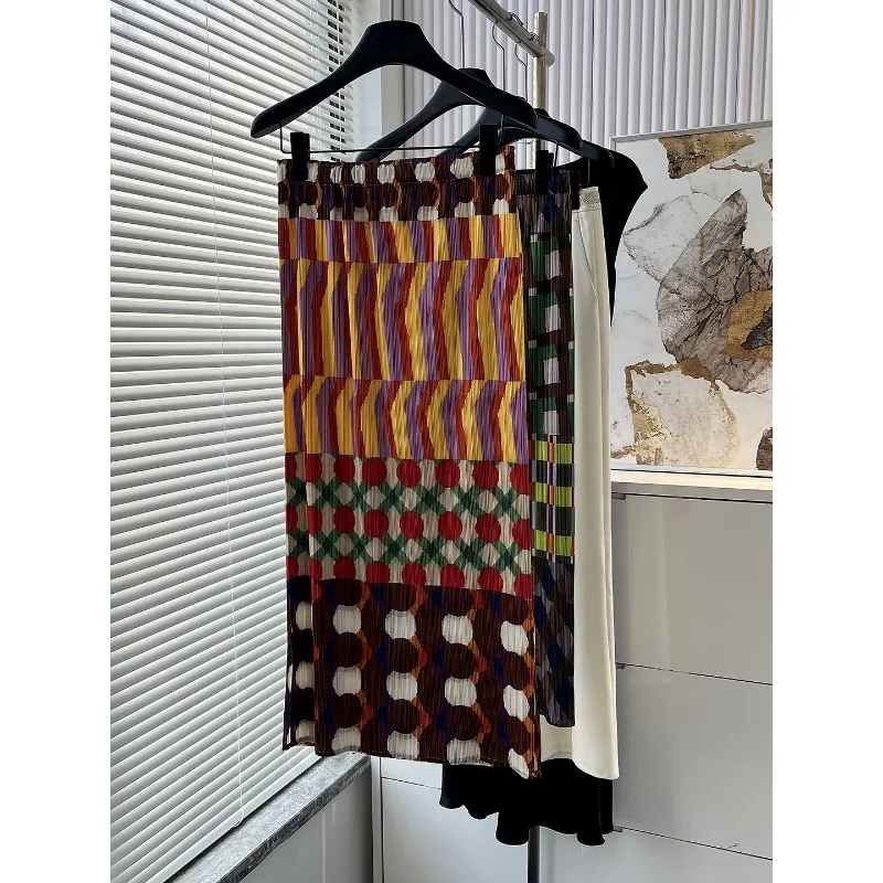 

Плиссированная юбка Miyake 2026 больших размеров, новинка весна-осень 2026, с клетчатым принтом, для женщин, облегающая, удобная, элегантная