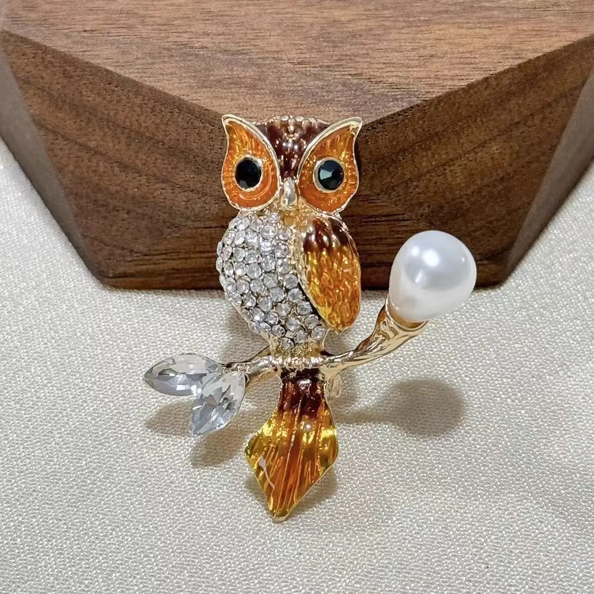 Retro Cute Rhinestone Drip Oil Owl Brooches For Women Men Trendy Glaze Animal Pins Jewelry Party Office Accessory Practical Gift