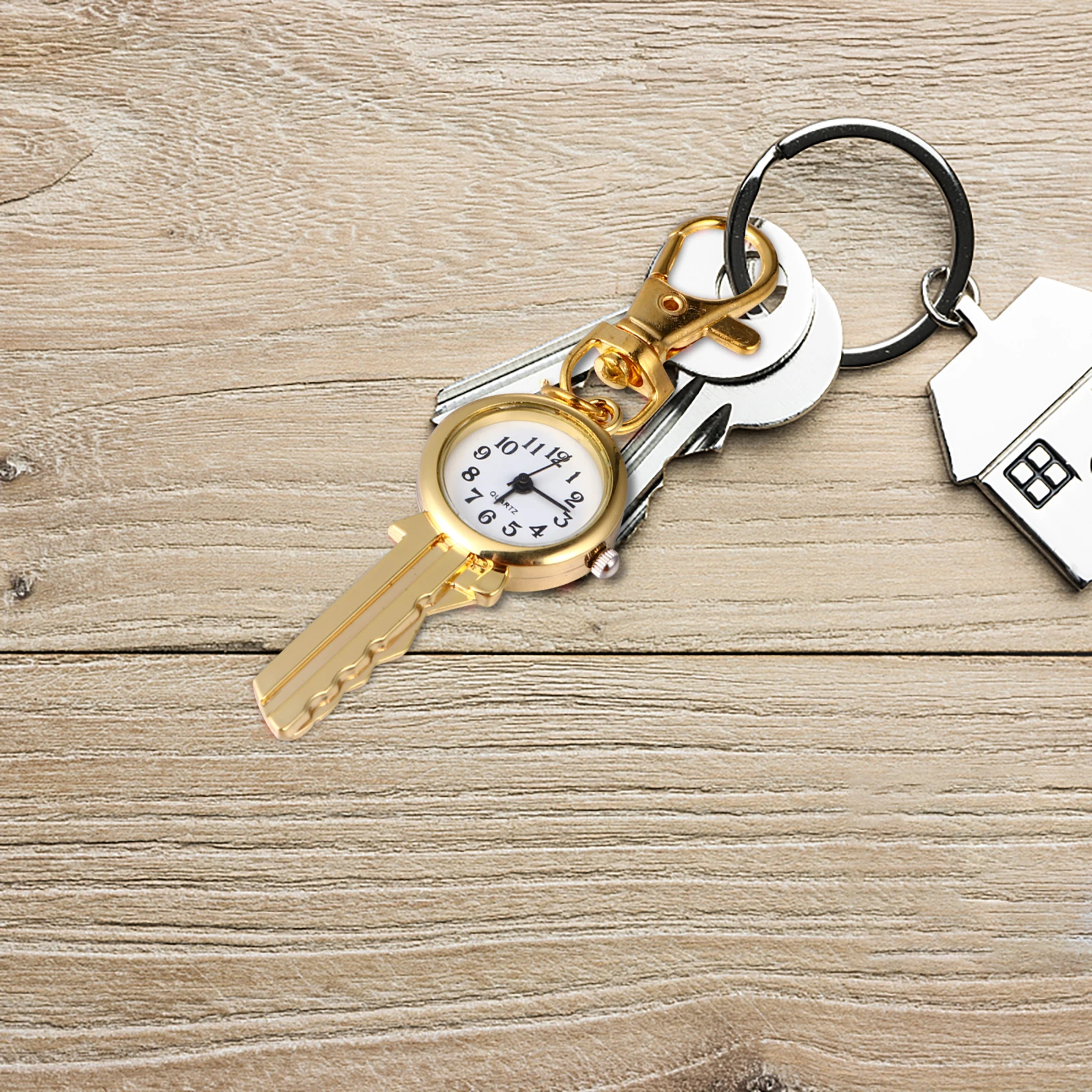 

Quartz Pocket Watch Keychain Vintage Key Ring Pendant Clip Accessory Golden Metal Alloy Retro Charm Bag Purse Attachment