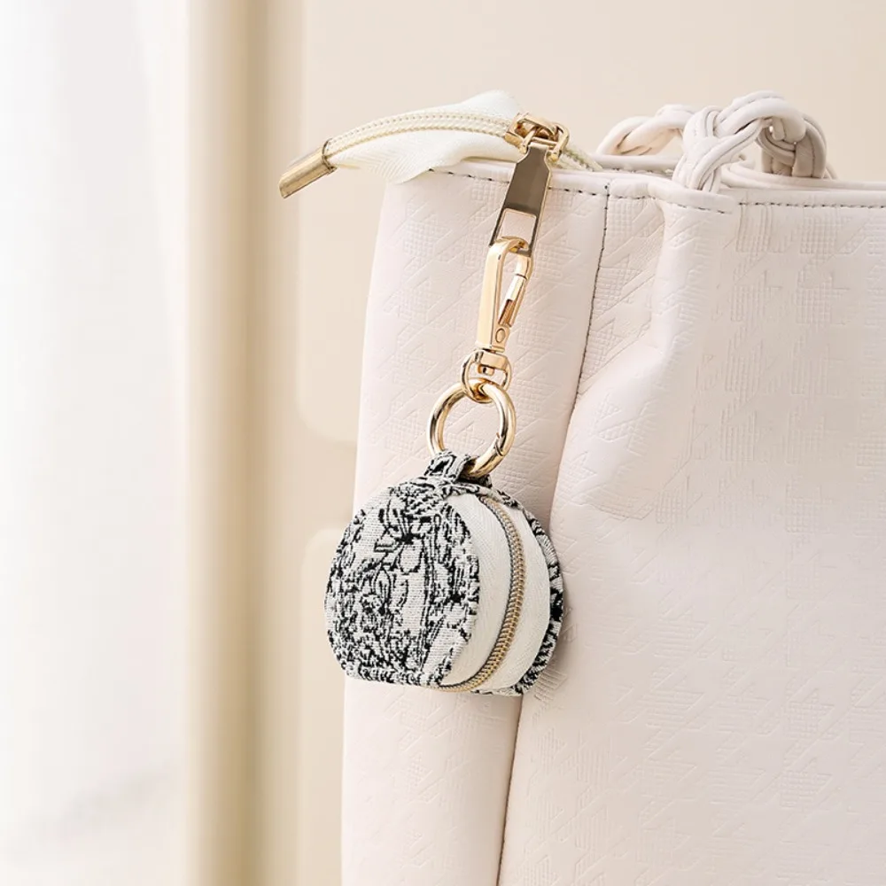 Mini Jewelry Box Keychain Jewelry Display Earring Organizer Portable Ring Box Storage Case Semi-circular Travel Bag Pendant