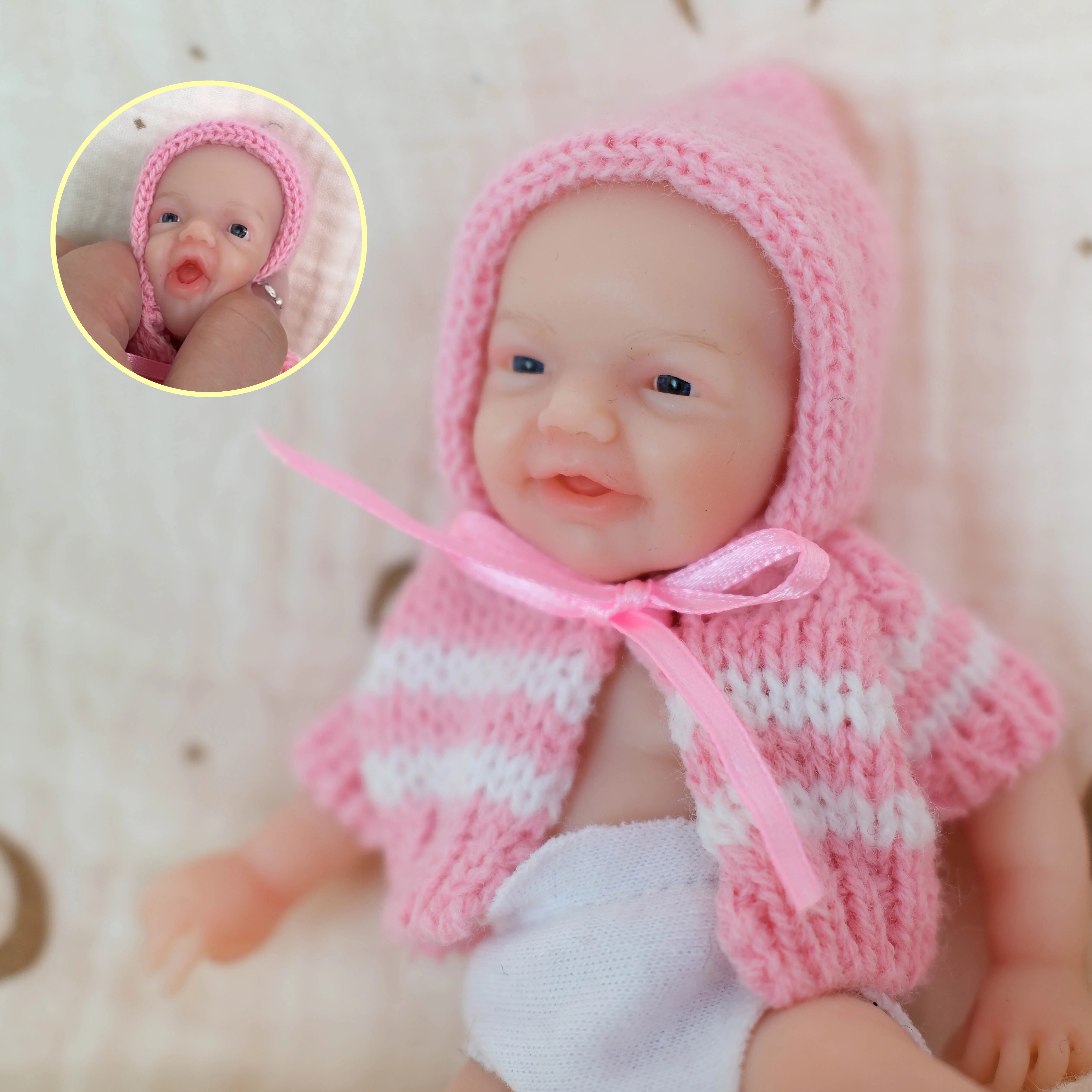 

6inch Mouth Can Open Super Soft Solid Platinum silicone Flexible Elastic Small Size Cute Charlie Girl Palm Reborn Baby Doll