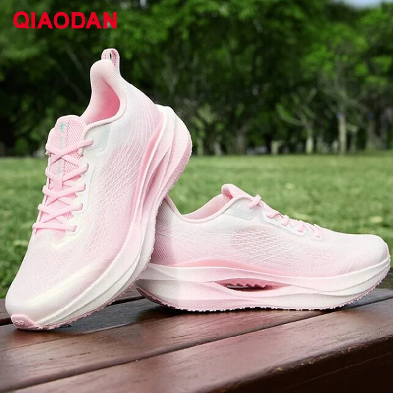QIAODAN Feiying Team4 Women Running Shoes 2026 Breathable Mesh Lightweight Non-slip Soft Sole Comfortable Sneakers QXB022262202
