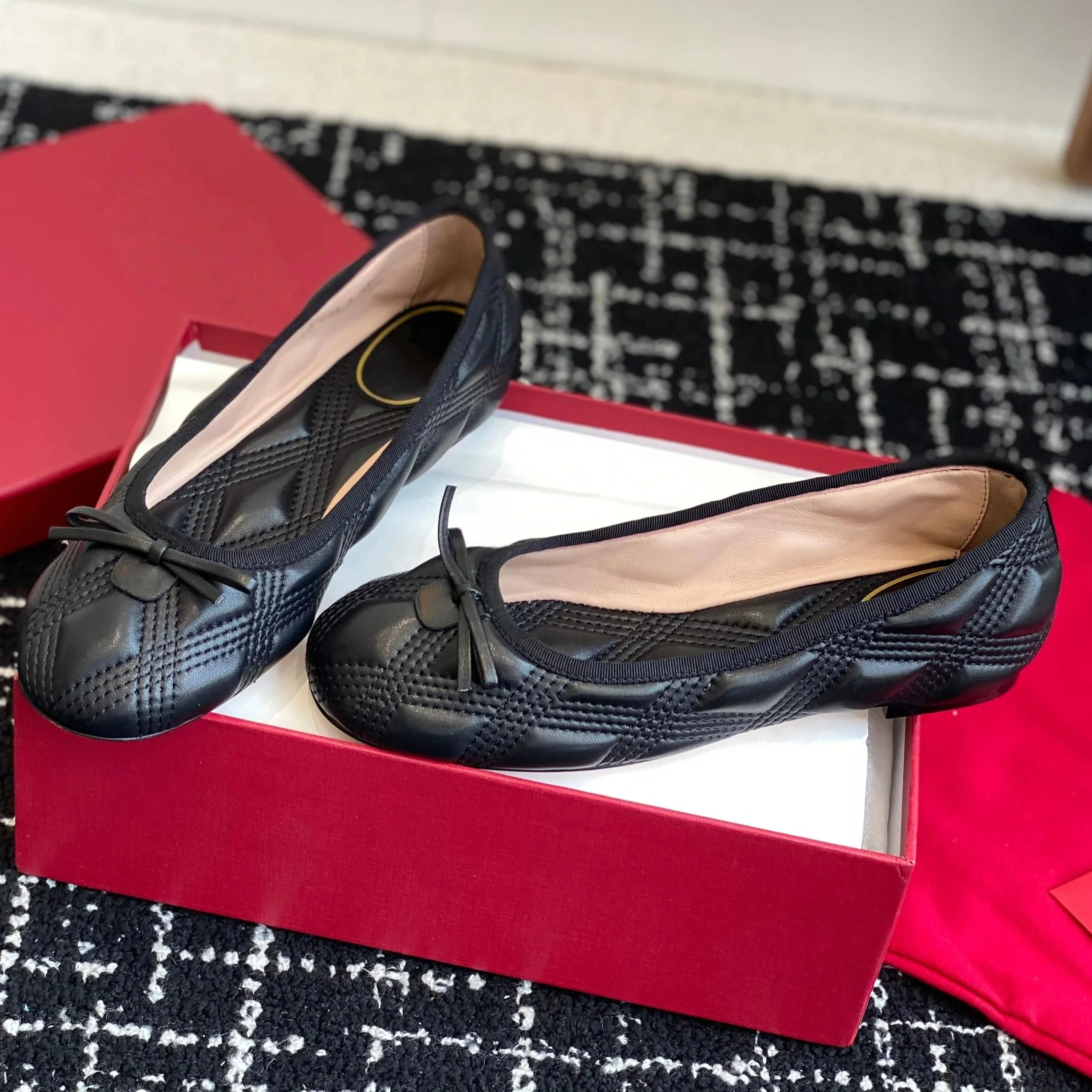 JP GPBD Women Casual Shoes New Popular Ballet Flats Luxury Fashion Cozy Flat Shoes Bowknot Women Lazy Mules Slip On Round Toe