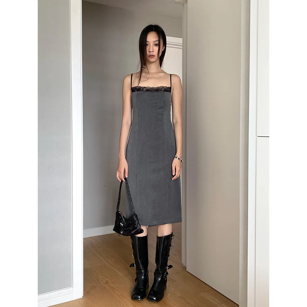 

Korean Summer Style Backless Lace Patchwork Camisole Dress with High-end Feel and Slimming Effect, Medium Length Dress