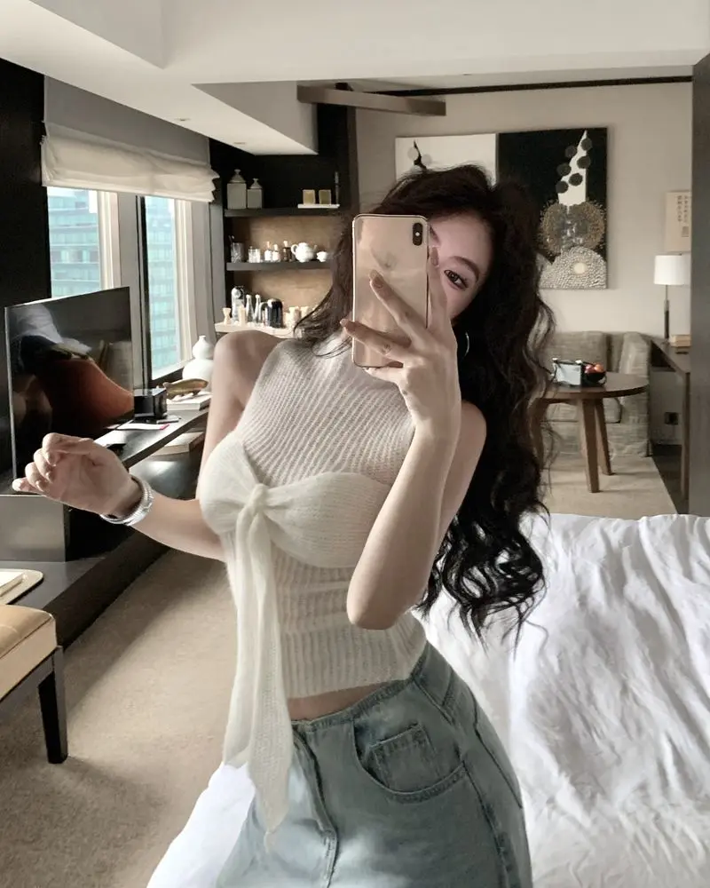 Sexy Crochet Top Bow Thin Knitted Vest Women's Hollow Slightly Transparent Sleeveless Slim Cropped Tops Y2k T Shirts