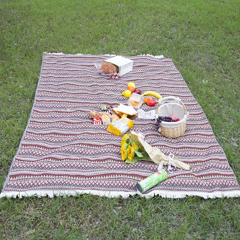Cross-border ins-style bohemian retro ethnic polyester-cotton yarn-dyed picnic mat outdoor camping moisture-proof mat wholesale