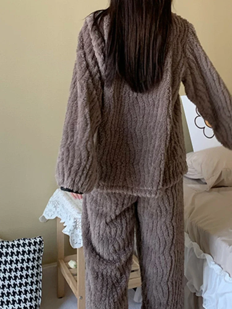 Pijamas de felpa para mujer, ropa de dormir de invierno, cálida, holgada, informal, Ulzzang, con paneles, para el hogar, suave, además de terciopelo más grueso, Пижама Ж Jaya Lounge