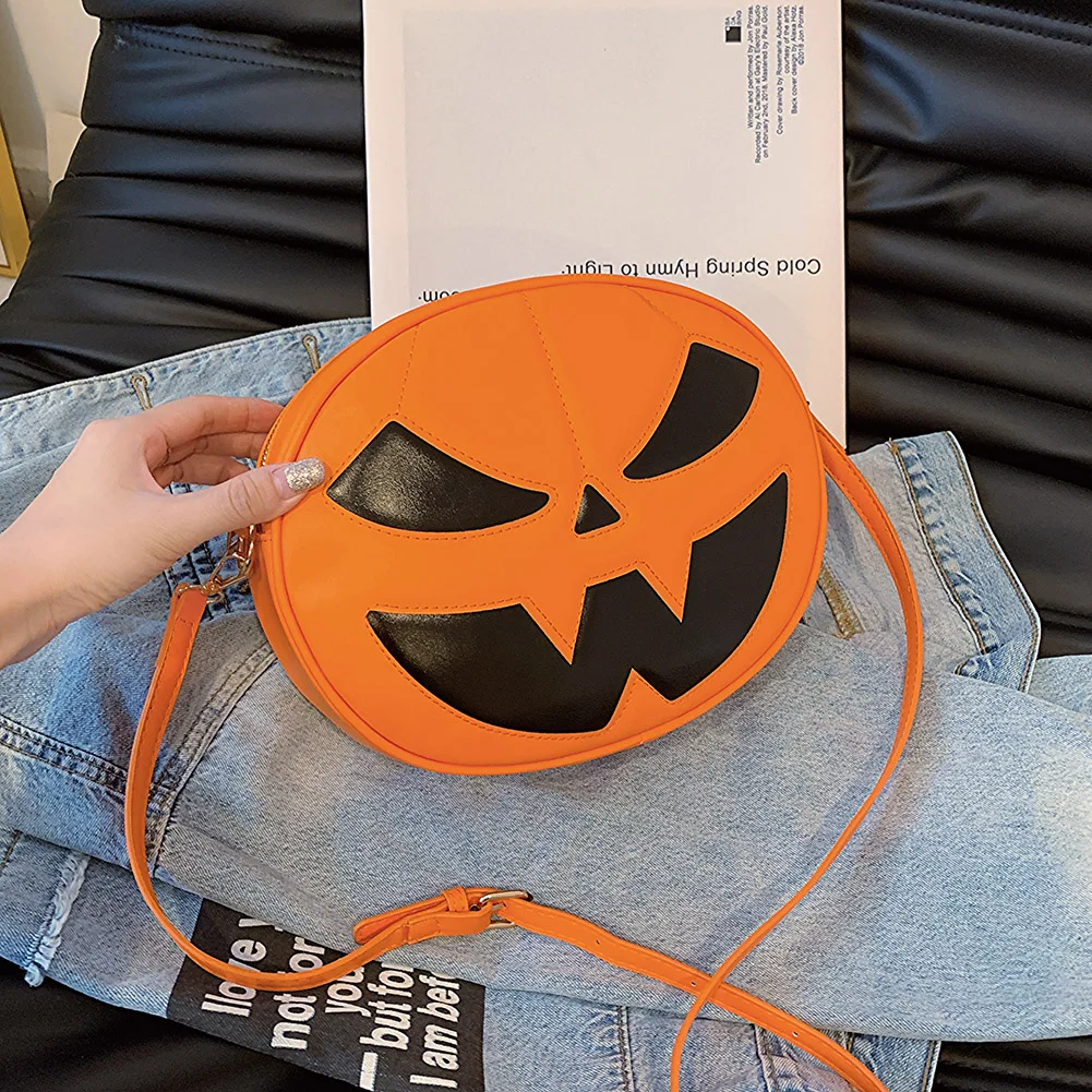 

Shoulder Bag for Women Men Pumpkin Crossbody Bag PU Leather Adjustable Strap Halloween Purse