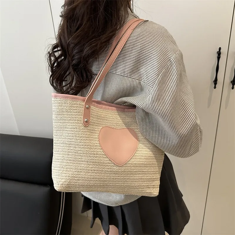 2025, neue Damentasche im koreanischen Stil – minimalistische Mode, herzförmige gewebte Beuteltasche, Schulter-/Handtasche