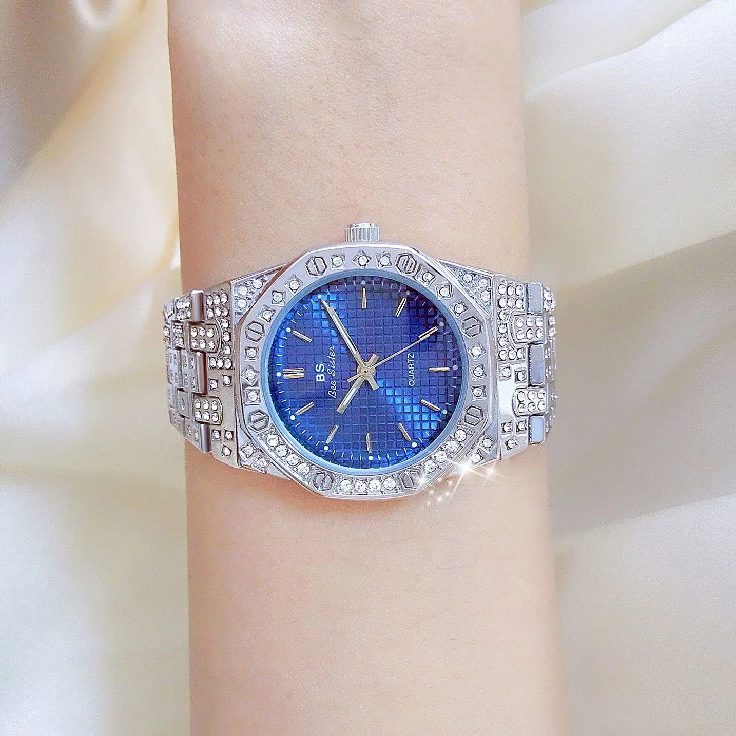 UTHAI L123 Nova Moda Feminina relógio Full Diamond Light Luxo Requintado Relógio de Quartzo À Prova D 'Água Presente, relógios para mulher ﻿