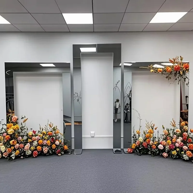1/3-teiliger Luxuriöser Glänzender Goldener Hochzeitsbogen-Hintergrundständer aus Edelstahl, Vergoldeter Blumen-Türrahmen für Hochzeitsfeier und Zeremonie – Detail 8