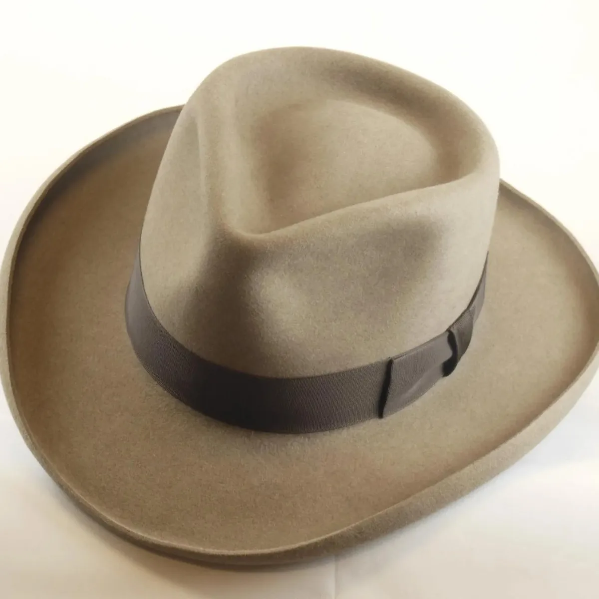 

Pure Wool Felt Hat with Bow Ribbon, Sheep Wool Felt Hat, European and American Style Wool Hat for Men and Women