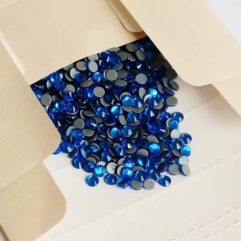 Capri Blaue Kristall-Diamant Hotfix Strass Bügelsteine Top Bling Steine für Kleidungsstücke, Kleider und Dekorationen – Detail 7