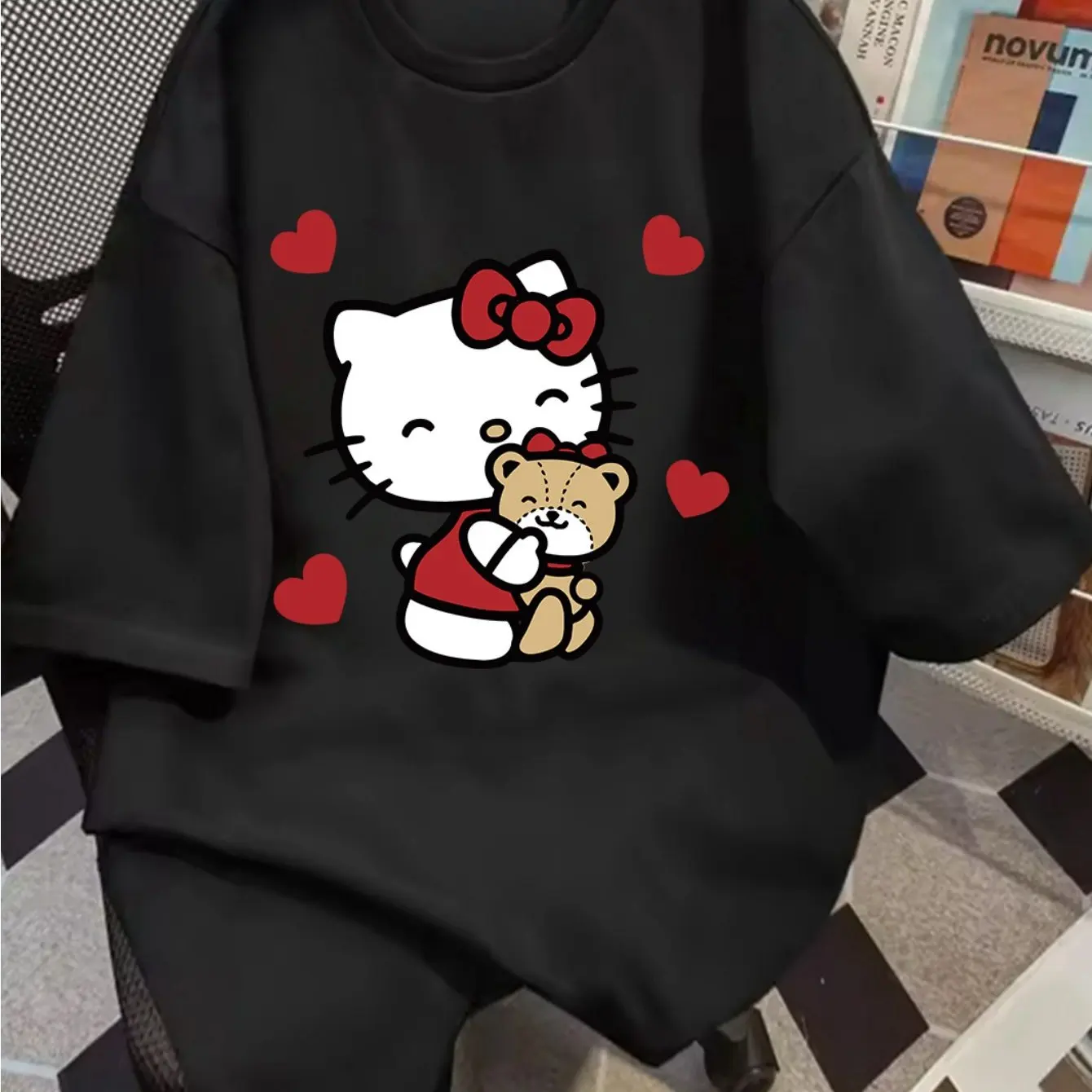 

2025 Summer New Women's Plus Size Love Cute Hello Kitty T-shirt Cotton Y2K Loose Casual Trendy Versatile Short Sleeve Top
