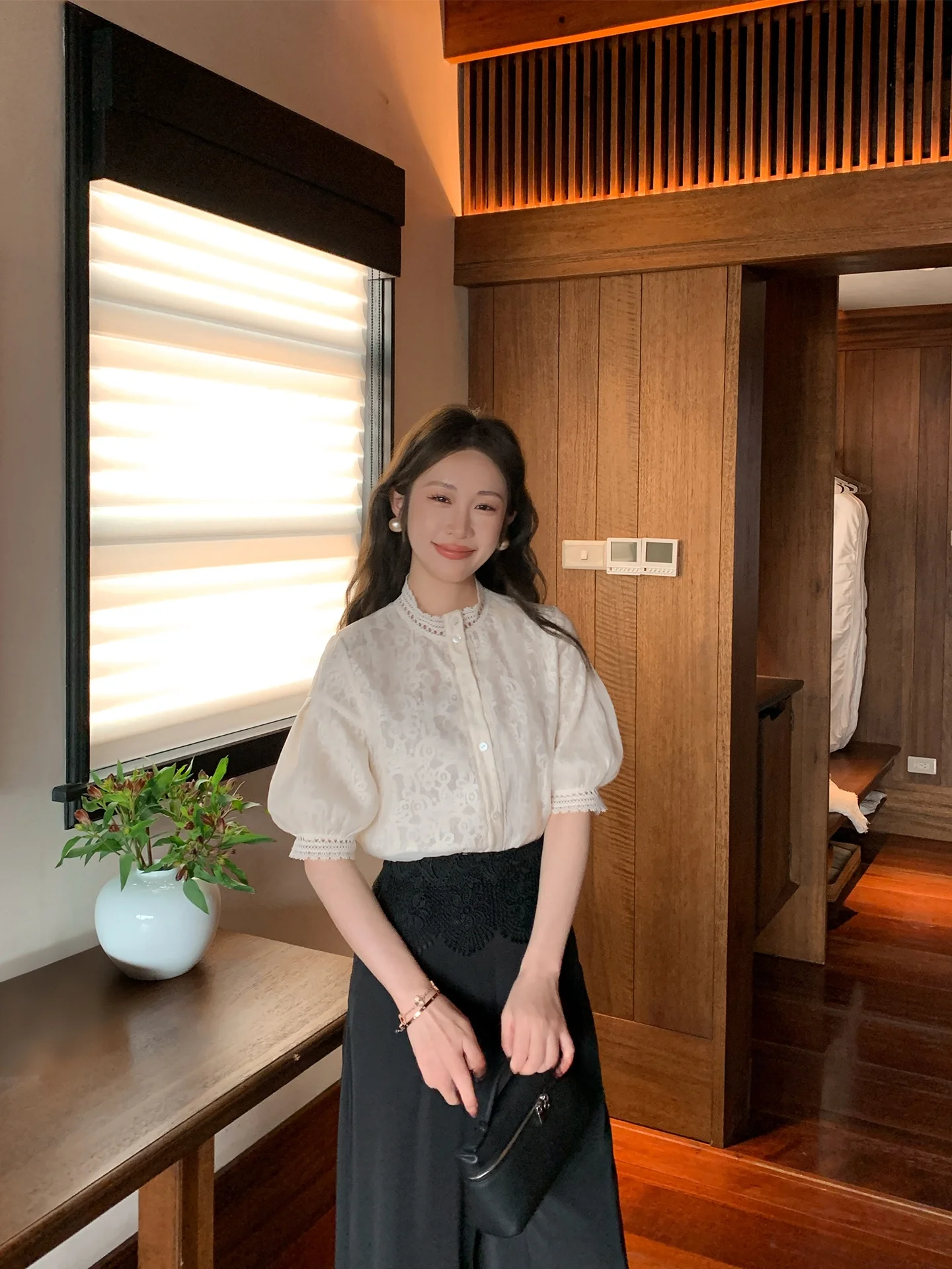 

Женская блузка Fairy Note с кружевными рукавами-фонариками и воротником-стойкой, весна-лето, повседневная, модная, свободного кроя, из нейлоновой ткани