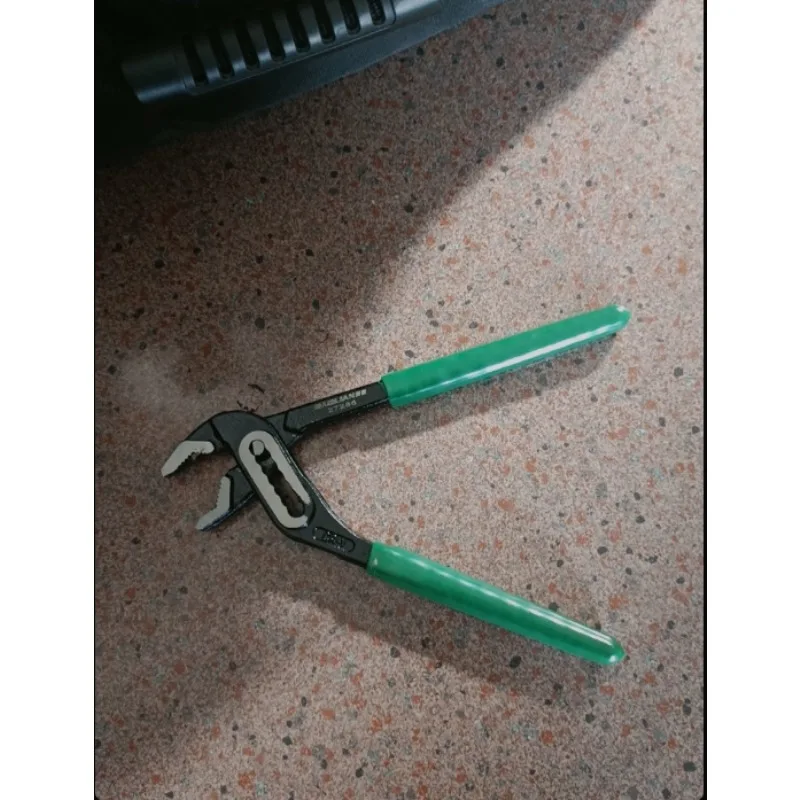 Quick Adjustment Pliers Wrench with Large Opening for Water Pipe of Water Pump Multifunctional Pliers for Water Pump