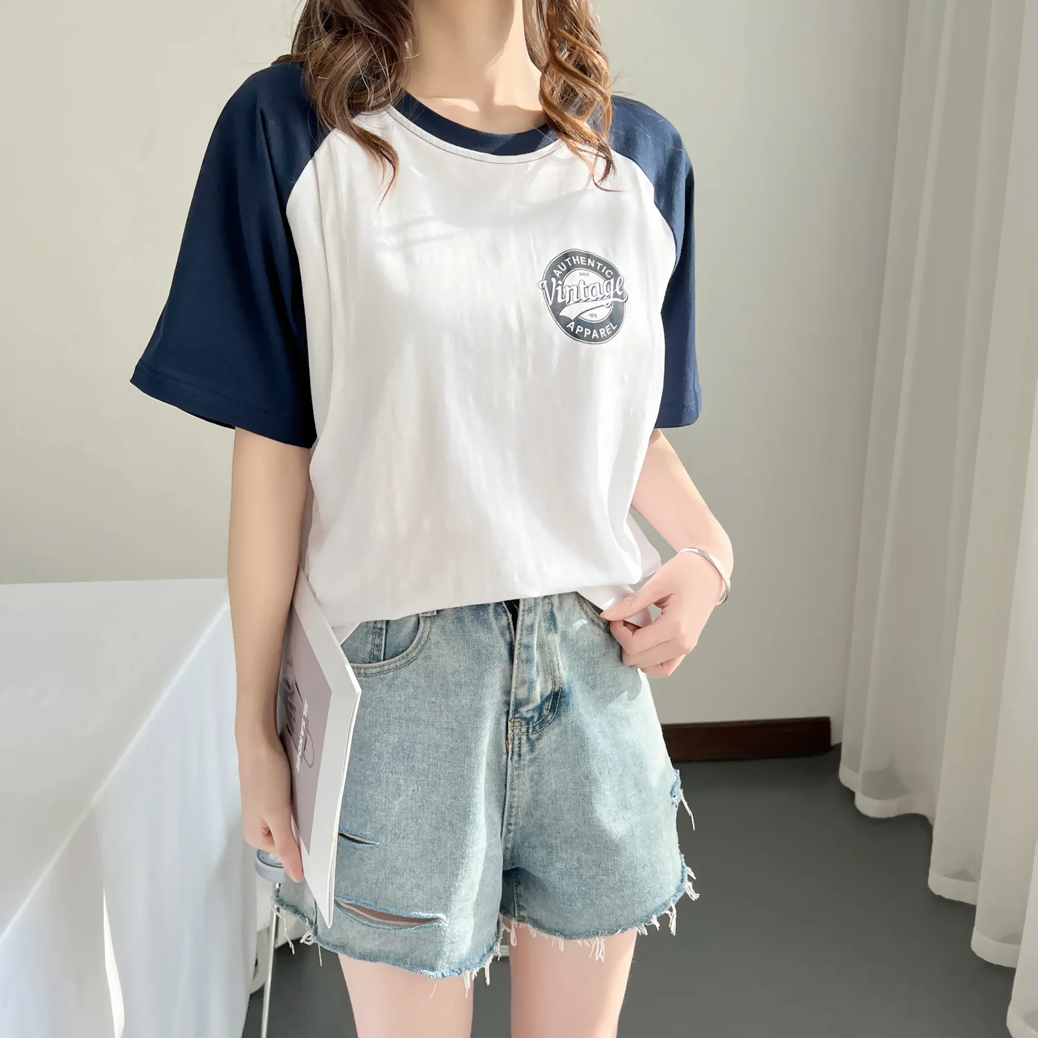 

Maternity Real Shot Breastfeeding Summer Short-Sleeved Cotton T-Shirt White Orange Cartoons Print Nursing Top Maternity Clothes