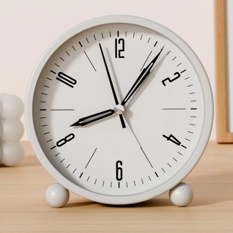 

Nordic Metal Quartz Alarm Clock Student Wake-up Clock Silent Scan Night Light Desktop Alarm Watch Bedroom Decorative Ornaments