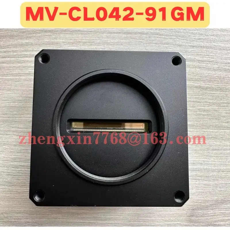 Used Industrial Camera MV-CL042-91GM MV CL042 91GM Normal Function Tested OK