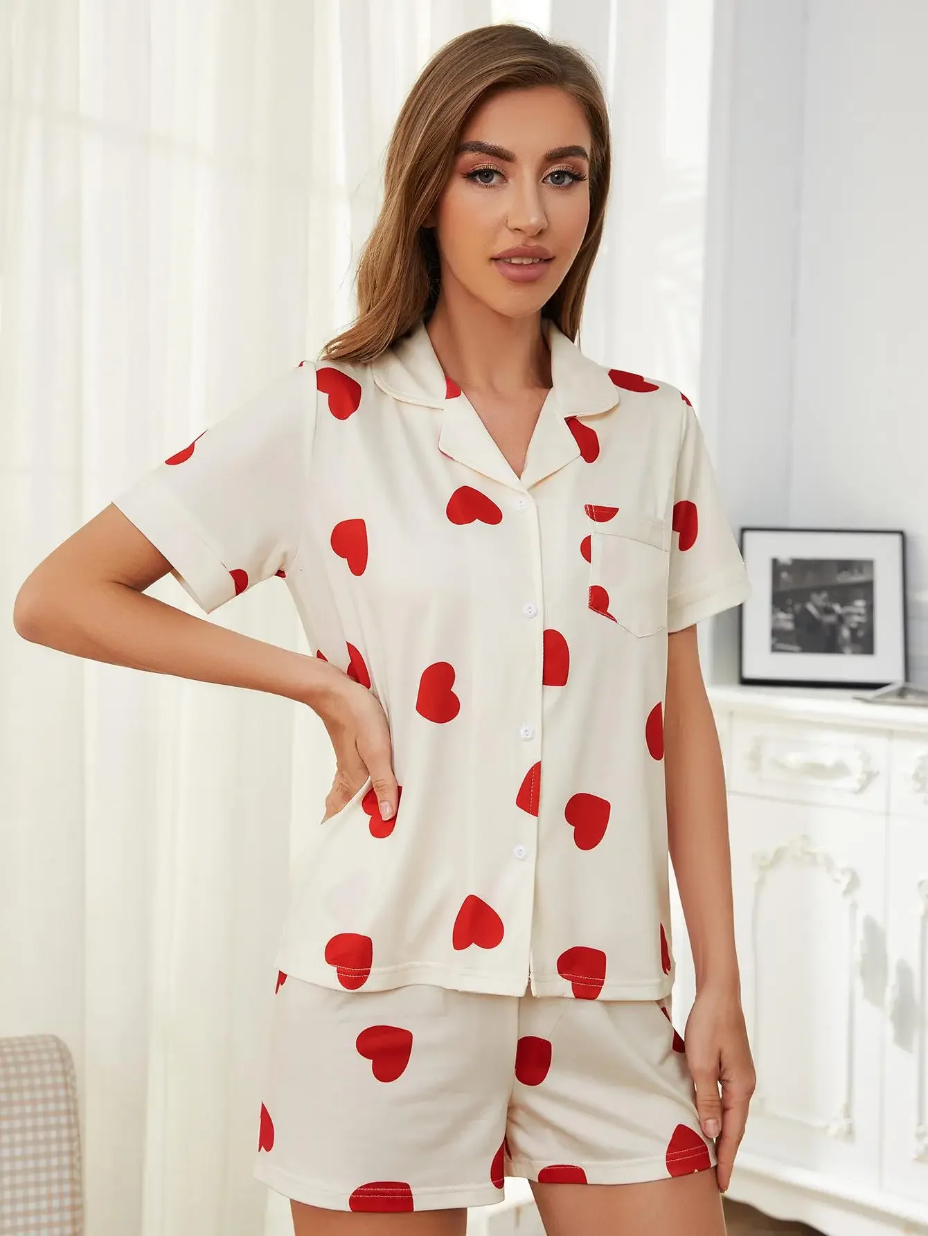 Heart Print Women\'s Pajamas Short Sleeves Notched Collar Top Tee & Shorts 2 Pieces Female Sleepwear Nightwear Homewear Cloth