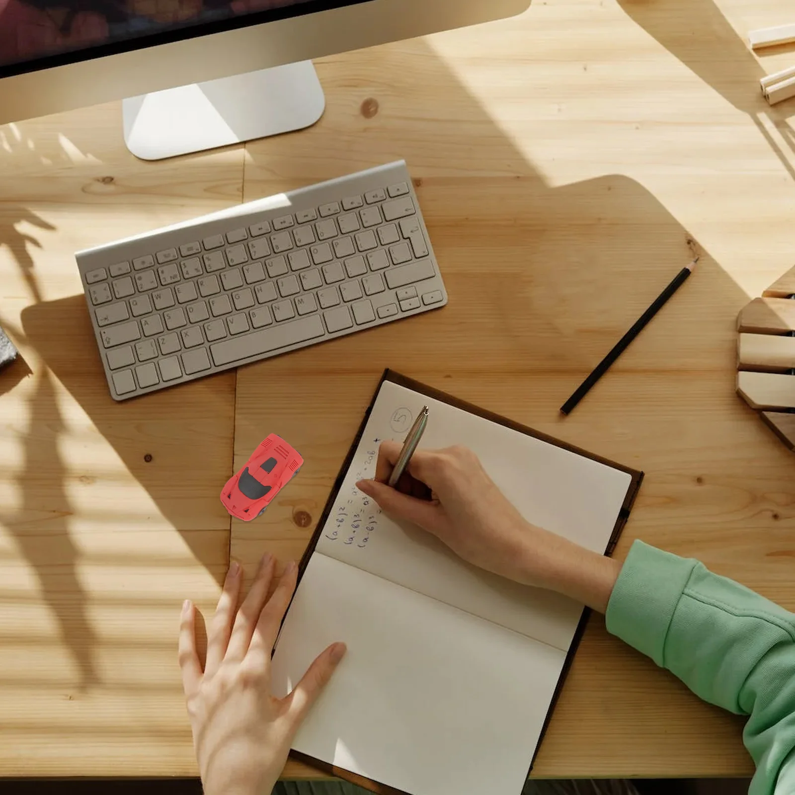 20 ชิ้น Racing ยางลบนักเรียนน่ารักยางลบนักเรียนเครื่องเขียนสัตว์รถรูปรางวัลแปลกใหม่