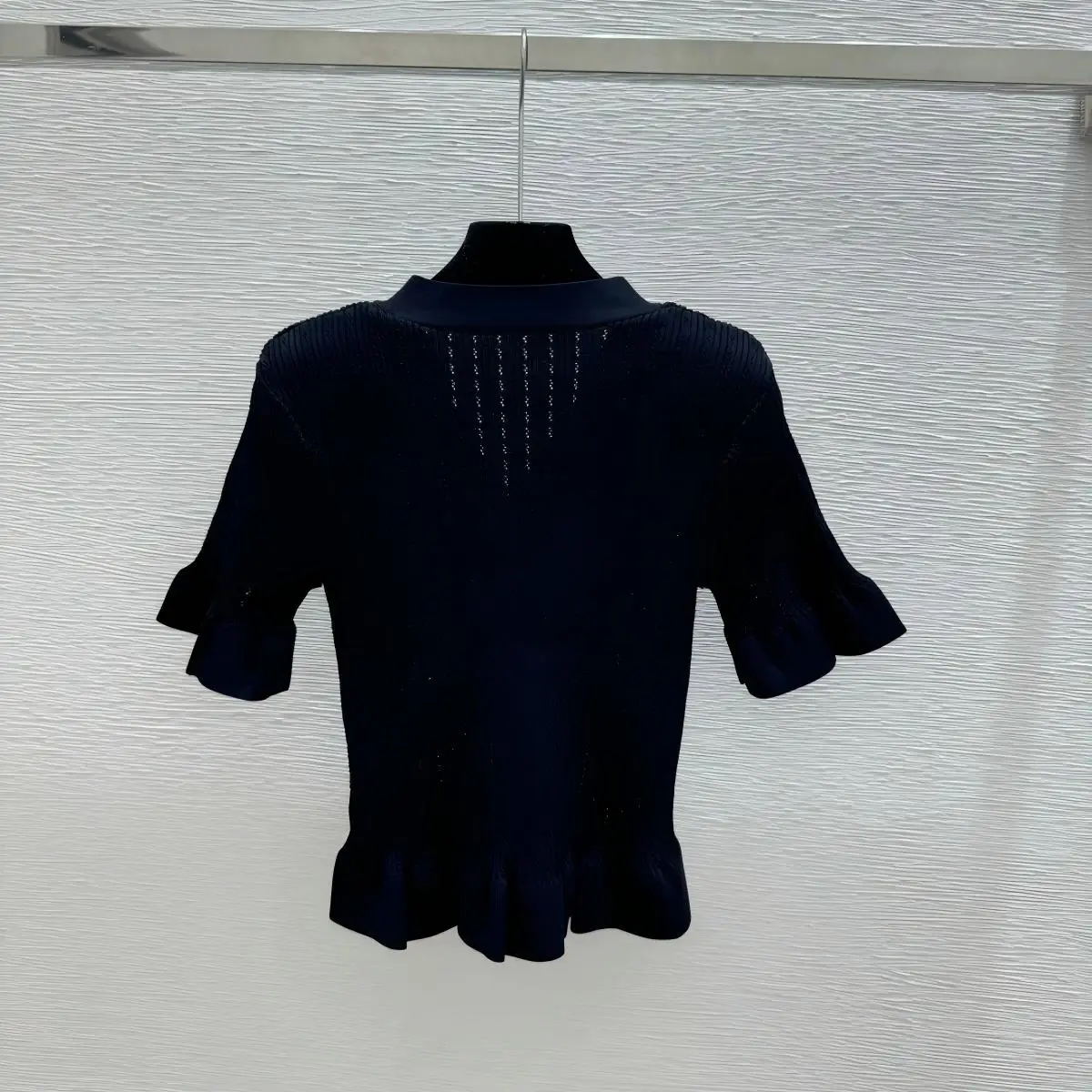 2026 High-Quality New Women's V-Neck Rhinestone Buckle Puff Sleeve Knit Top--hb725