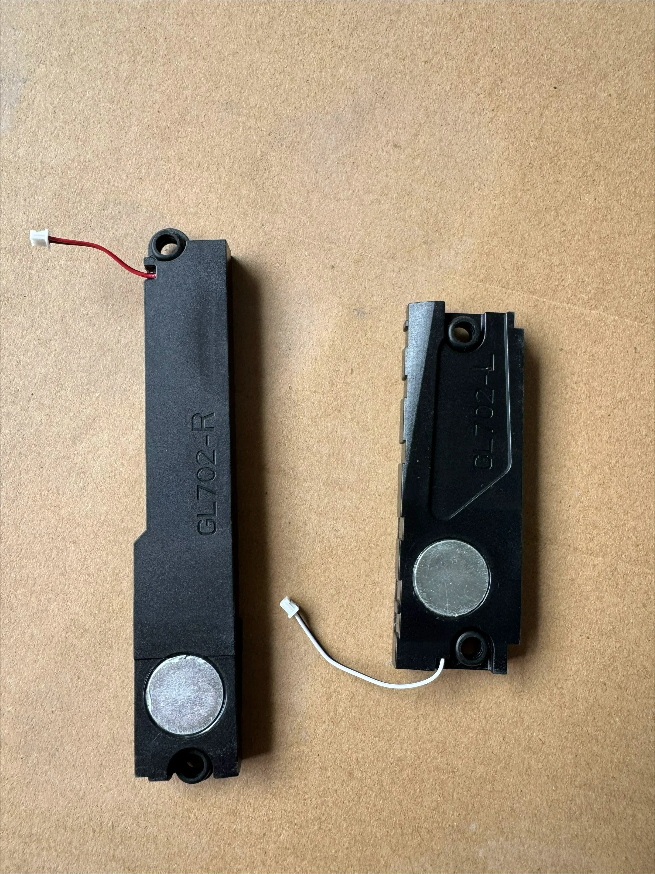 New for Asus GL702 Speakers, Speakers