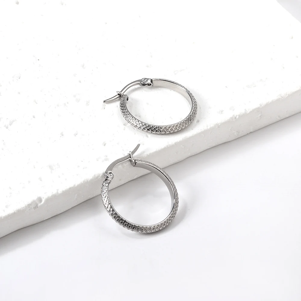 LUXUKISSKIDS Big Silver/Gold Color Round Hoops Chunky Stainless Steel Fashion Hoop Earrings 28MM 18K Plated Ears Circles Clips image 6