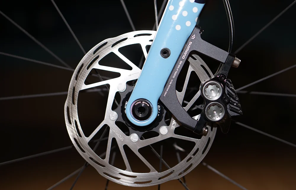 ZRACE M1 X2 / X4 MTB Hydraulische Bremse, Vollständig CNC-gefräst, Leichtgewichtig, MTB Öldruck-Scheibenbremsen-Set, Vorder- und Hinterrad-MTB-Bremse – Detail 5