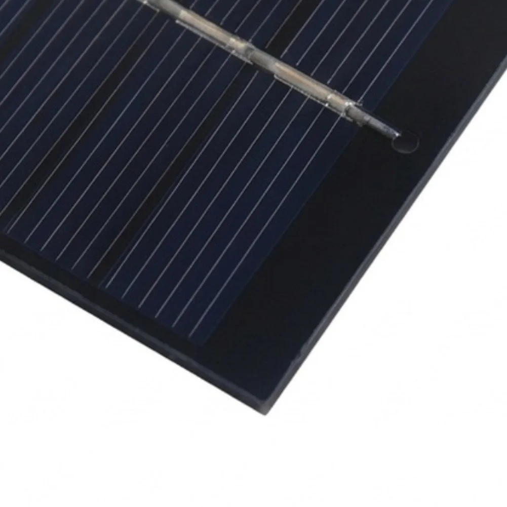 Camping Battery Charger 110*136MM 12V for solar Panel Sustainable Energy Solution Weather Resistant for Design Camping Power