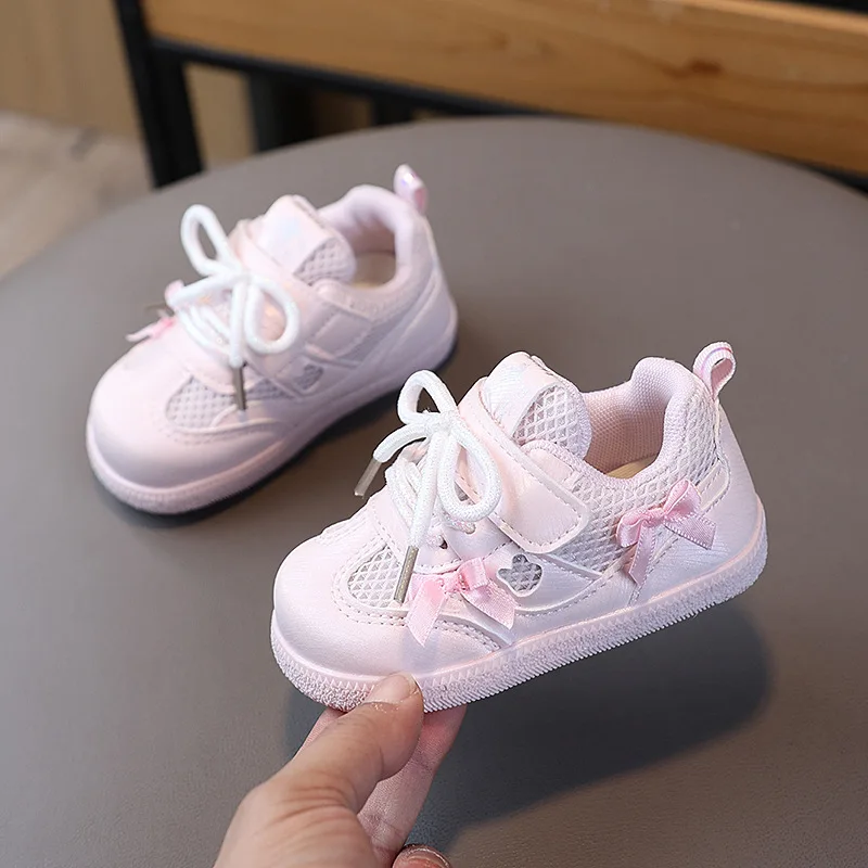 2026 Children's Anti-slip Pink Sport Shoes Spring New Style Baby Boys Girls Sneaker Trendy Leather Upper Rubber Sole Comfortable