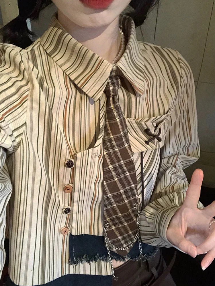Jesienne damskie szykowne krótki Top w stylu Vintage koszule w paski z długim rękawem asymetryczny wzór estetyczne bluzki z lat 2000. Y2k Streetwear