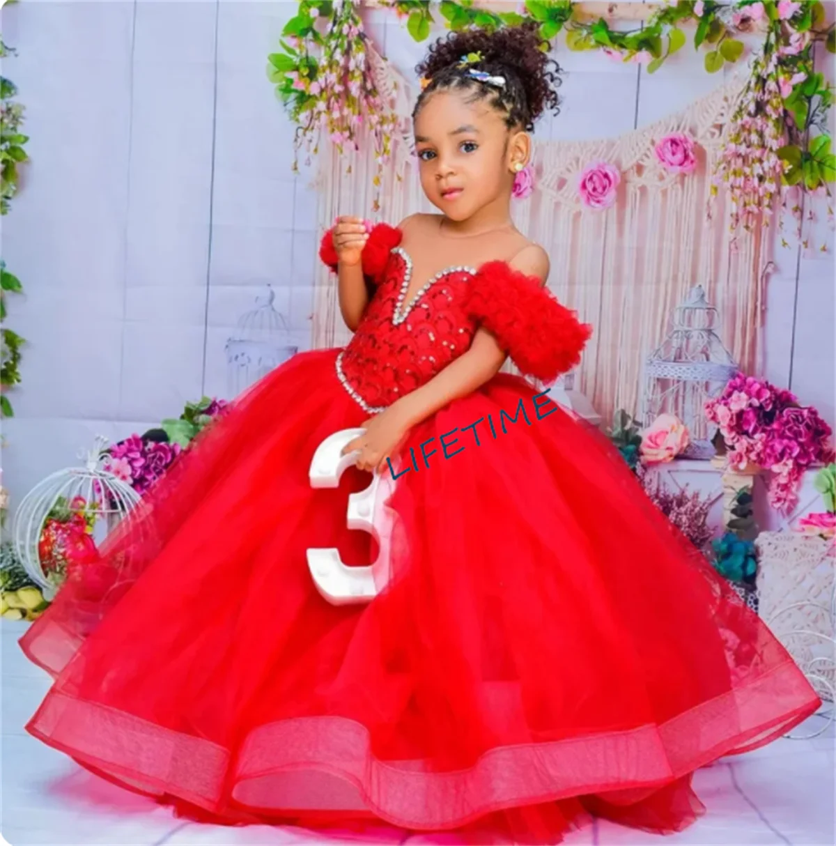 Flower Girl Dresses Red Kids Birthday Sheer Neck Pleated Ruffles Tiered Tulle Ball Gowns for Wedding