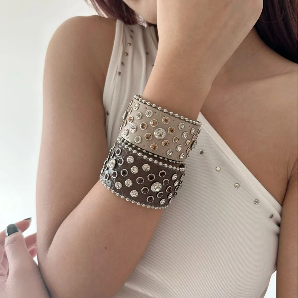 Rock Punk Hip-hop Rhinestone Heavy Industry Wide Version Wristband Retro Western Wasteland Spicy Girl Leather Buckle Bracelet
