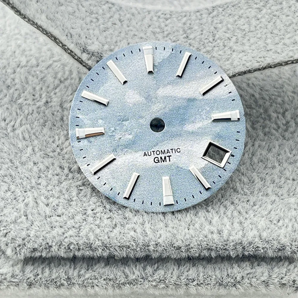 Mostrador de relógio azul céu 28.5mm bgw9 mostrador luminoso azul nh35 para movimento nh34 nh35 calendário único gmt acessórios de rosto de relógio