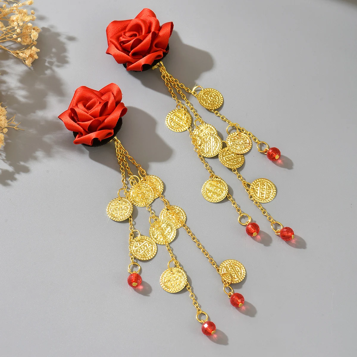 Red Rose Fabric Clip-On Earrings - Gold Coin Tassel Red Bead Ethnic Drop Earrings for Women Party Wedding Fashion Accessory Gift
